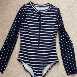 Girls one piece bathing suit